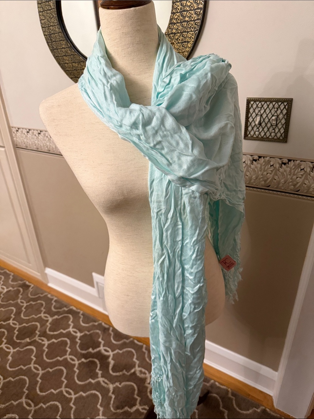 Light mint Women's Lightweight Scarf - Soft Fashion Accessory